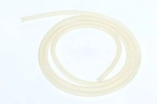 Transparenter Schlauch in spiralförmiger Anordnung, geeignet für verschiedene Anwendungen. Bosch Logo erkennbar auf einem der Schlauchabschnitte.